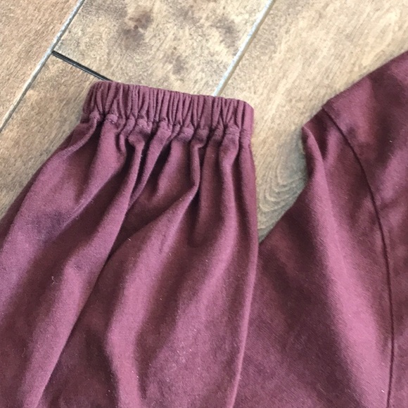 Aritzia Wilfred Jolie Crop Tshirt-Burgundy-Size M - Picture 4 of 10